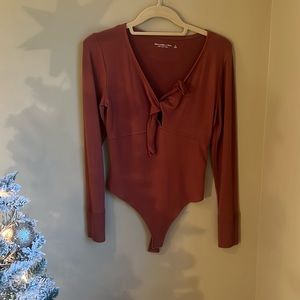 Abercrombie & Fitch Cozy AF Tie Front Bodysuit